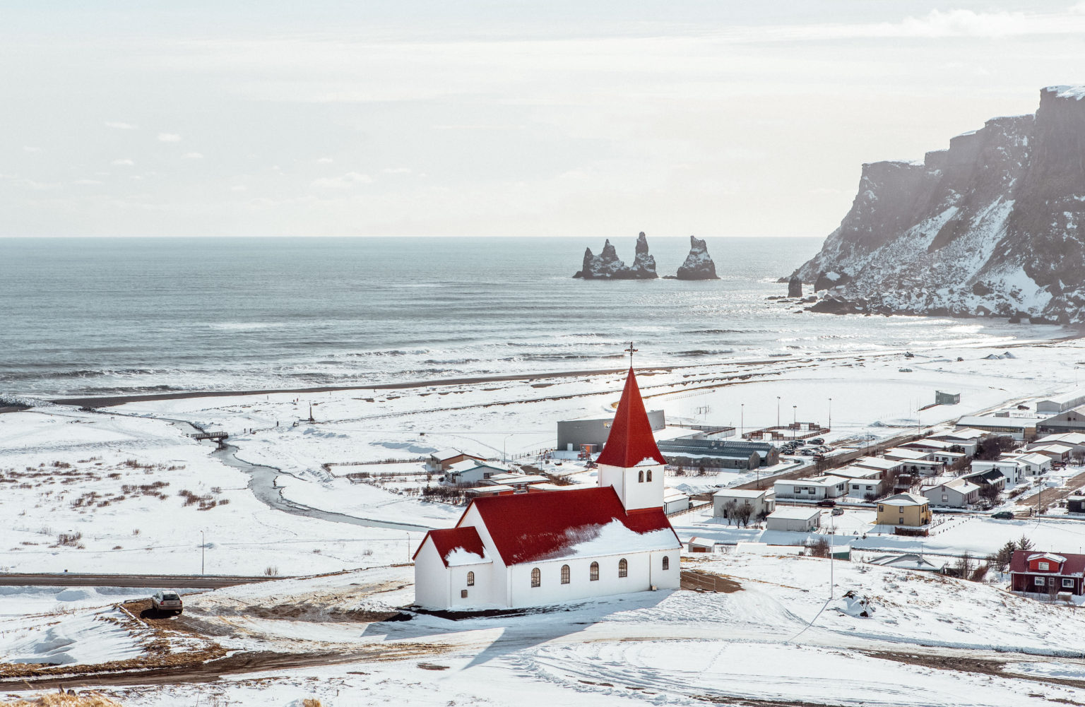 SOUTHERN ICELAND ROAD TRIP - A DETAILED ITINERARY - Faraway Dispatches